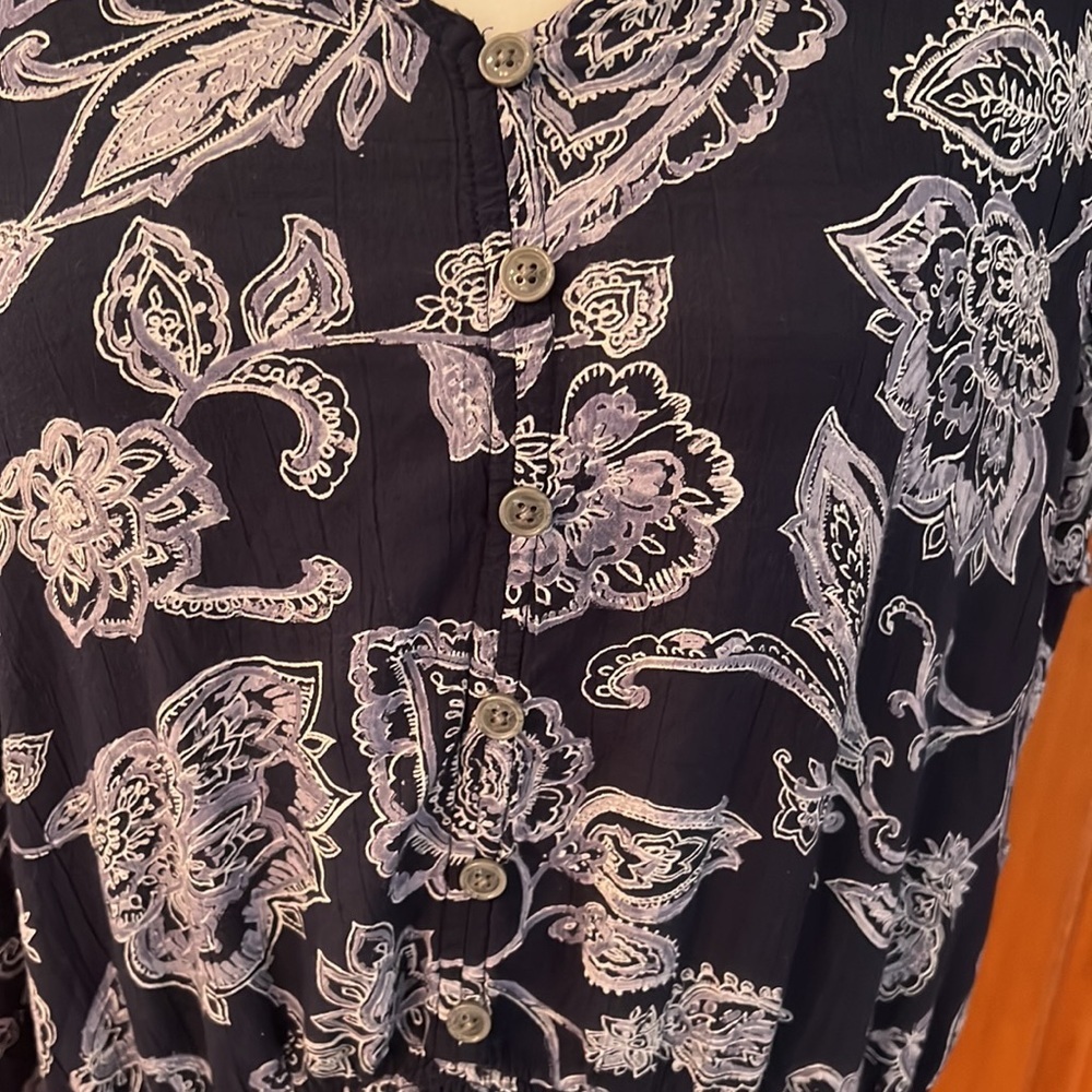Maurices Floral Blouse - Picture 2 of 4